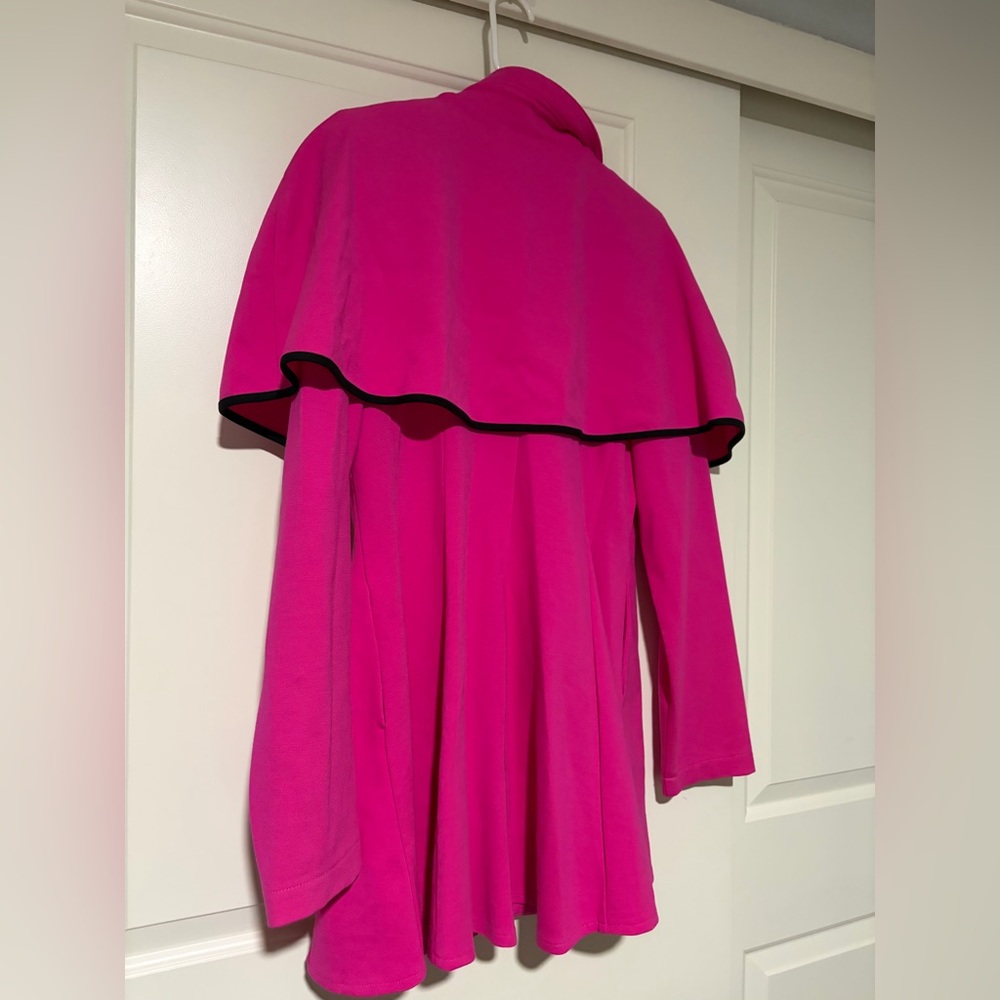 Design Today’s Vibrant Pink Cape Coat with Black Trim - Picture 7 of 7